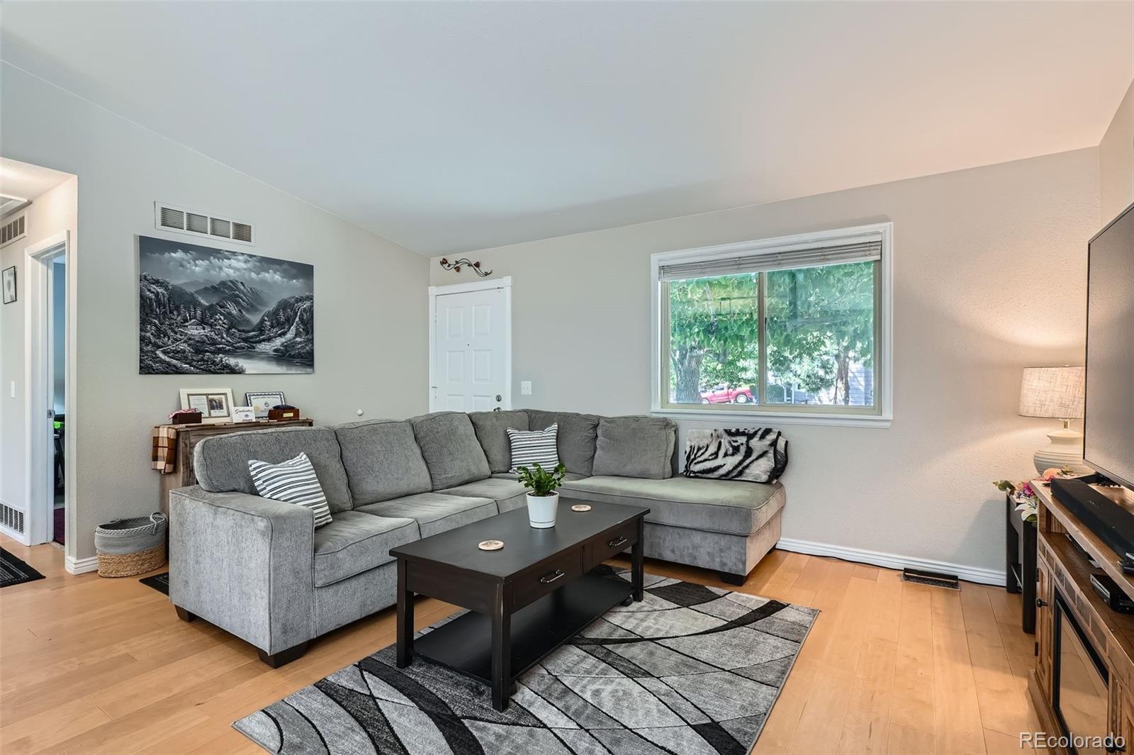 MLS Image #3 for 4849 s pitkin way,aurora, Colorado