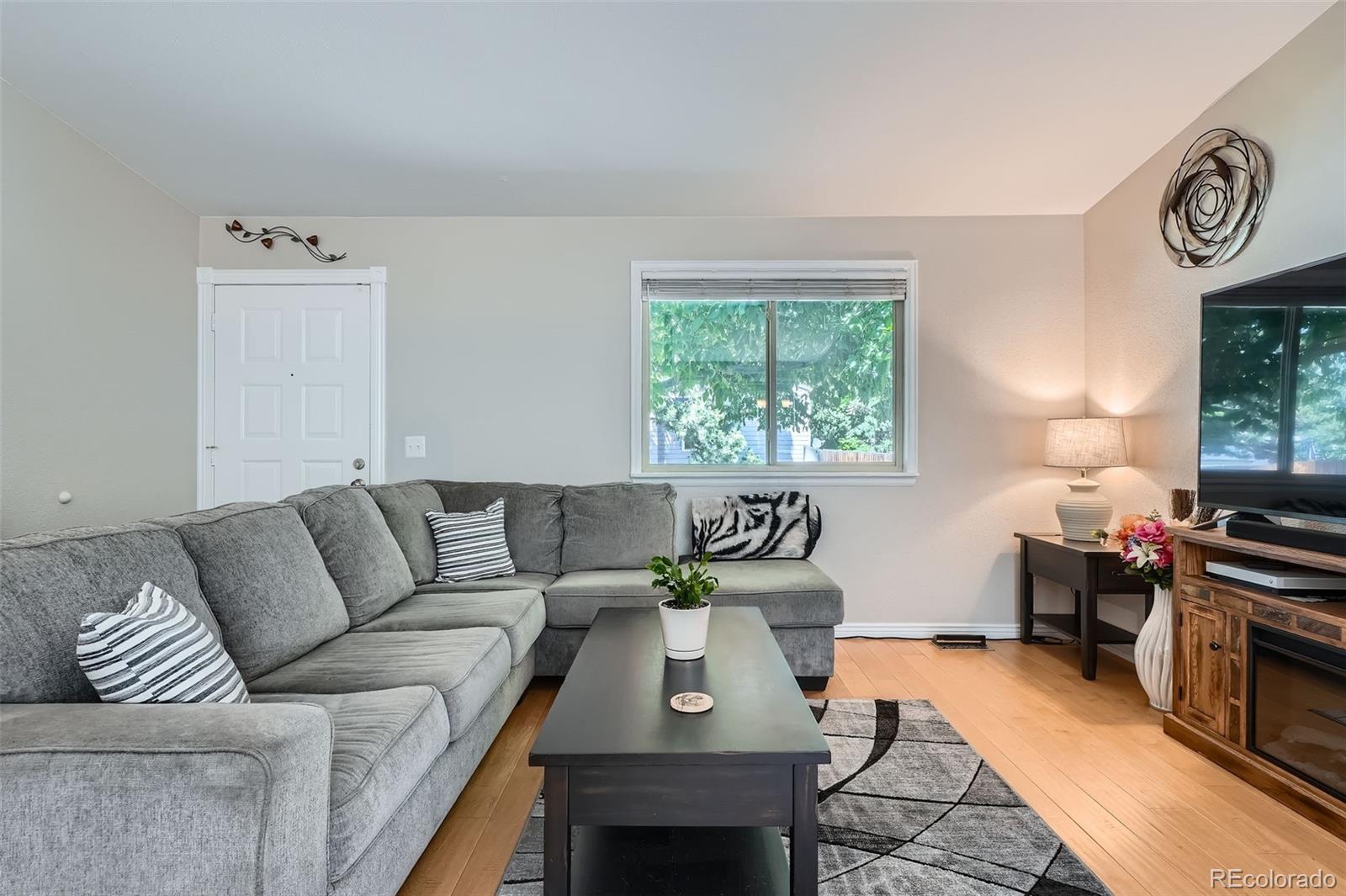 MLS Image #5 for 4849 s pitkin way,aurora, Colorado