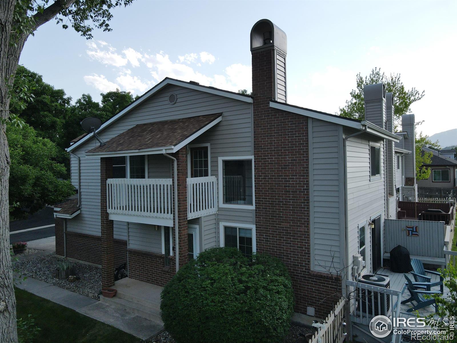 MLS Image #3 for 12183 w chenango drive,morrison, Colorado