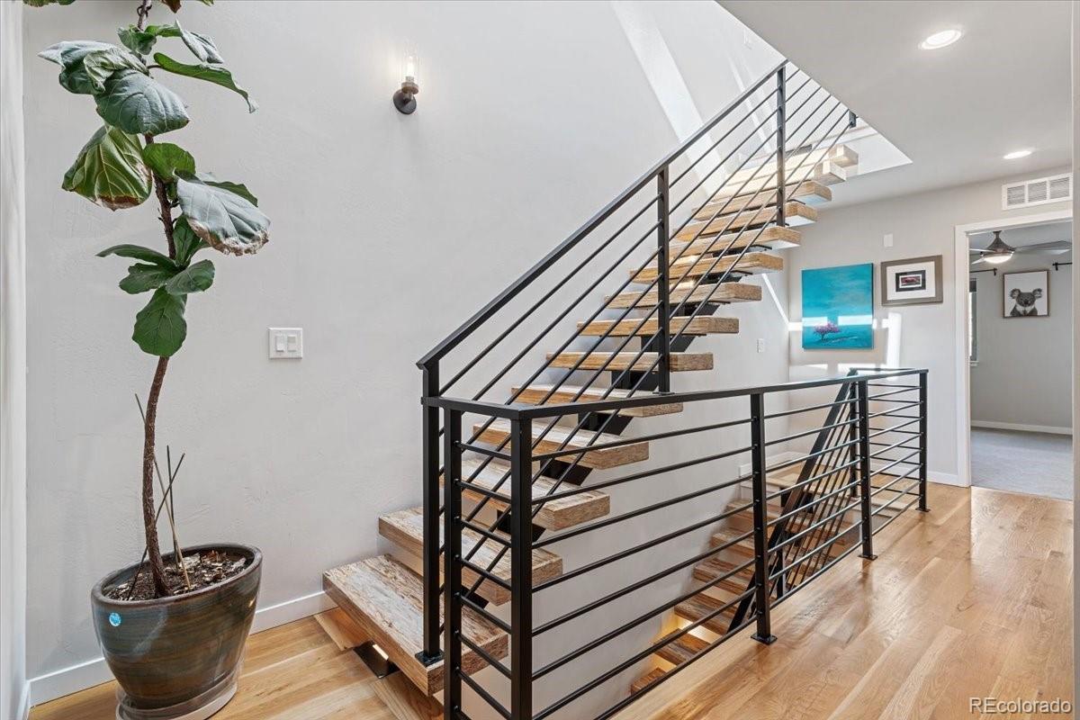 MLS Image #18 for 2420 s gilpin street,denver, Colorado