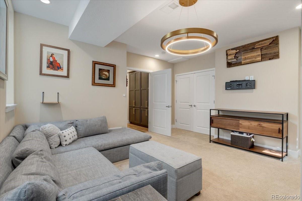 MLS Image #40 for 2420 s gilpin street,denver, Colorado