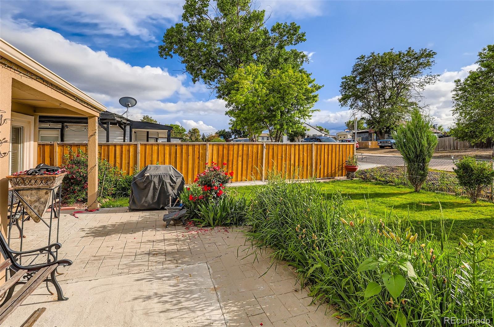 MLS Image #2 for 6736  grove street,denver, Colorado