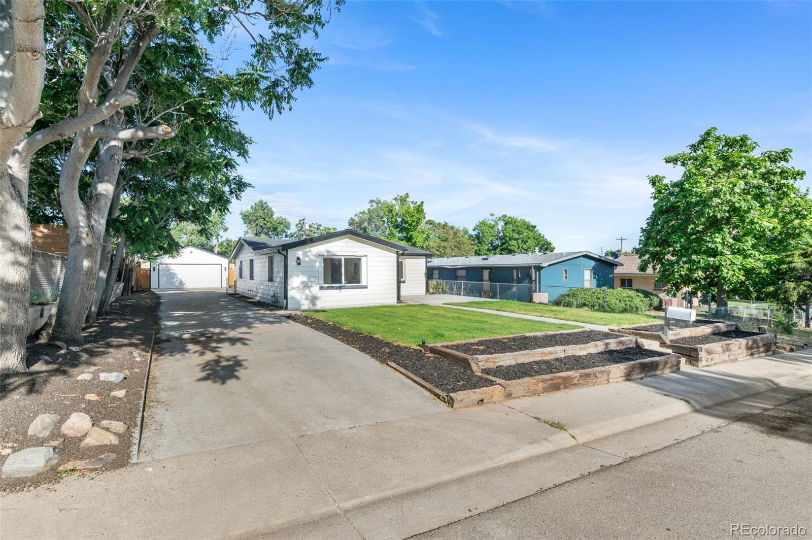 MLS Image #2 for 5640  niagara street,commerce city, Colorado