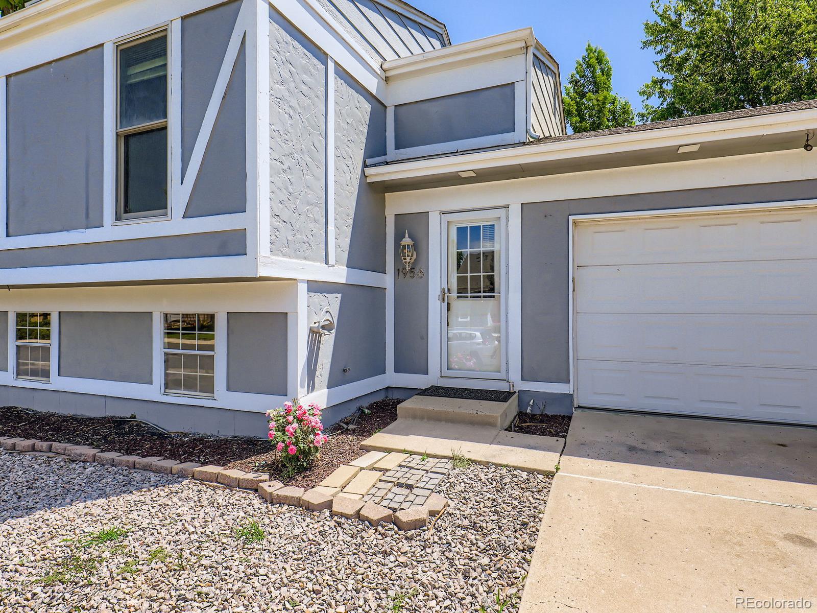 MLS Image #2 for 1956  cathay street,aurora, Colorado