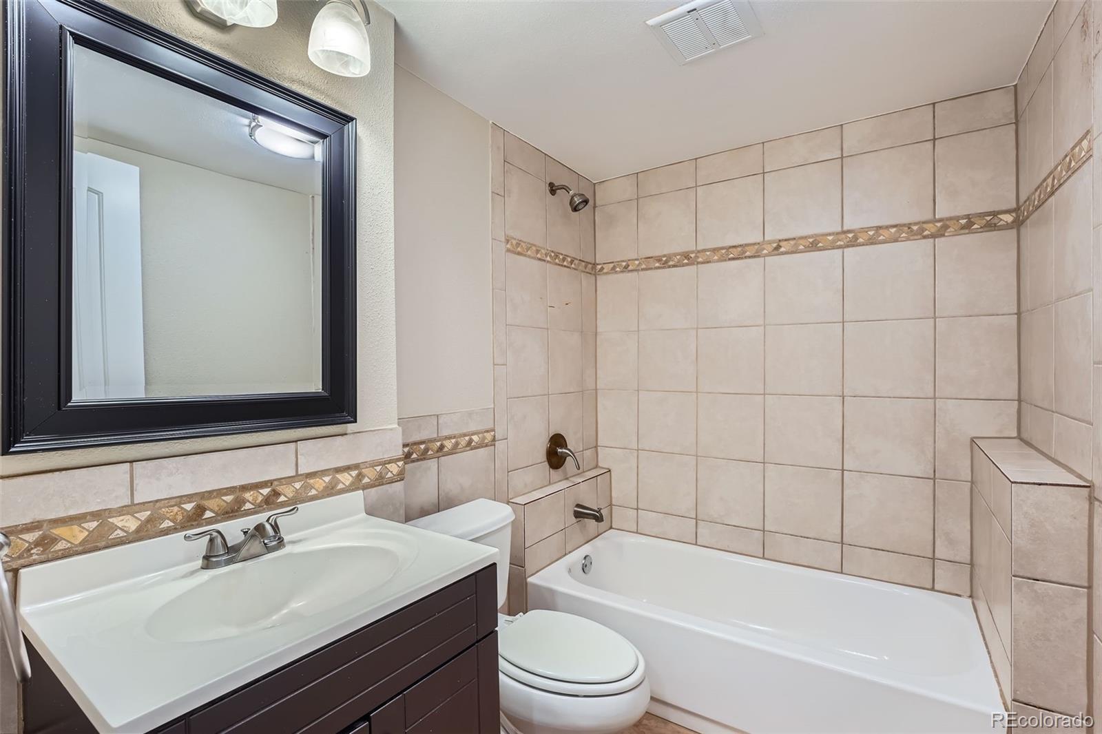 MLS Image #24 for 22436 e maplewood place,aurora, Colorado