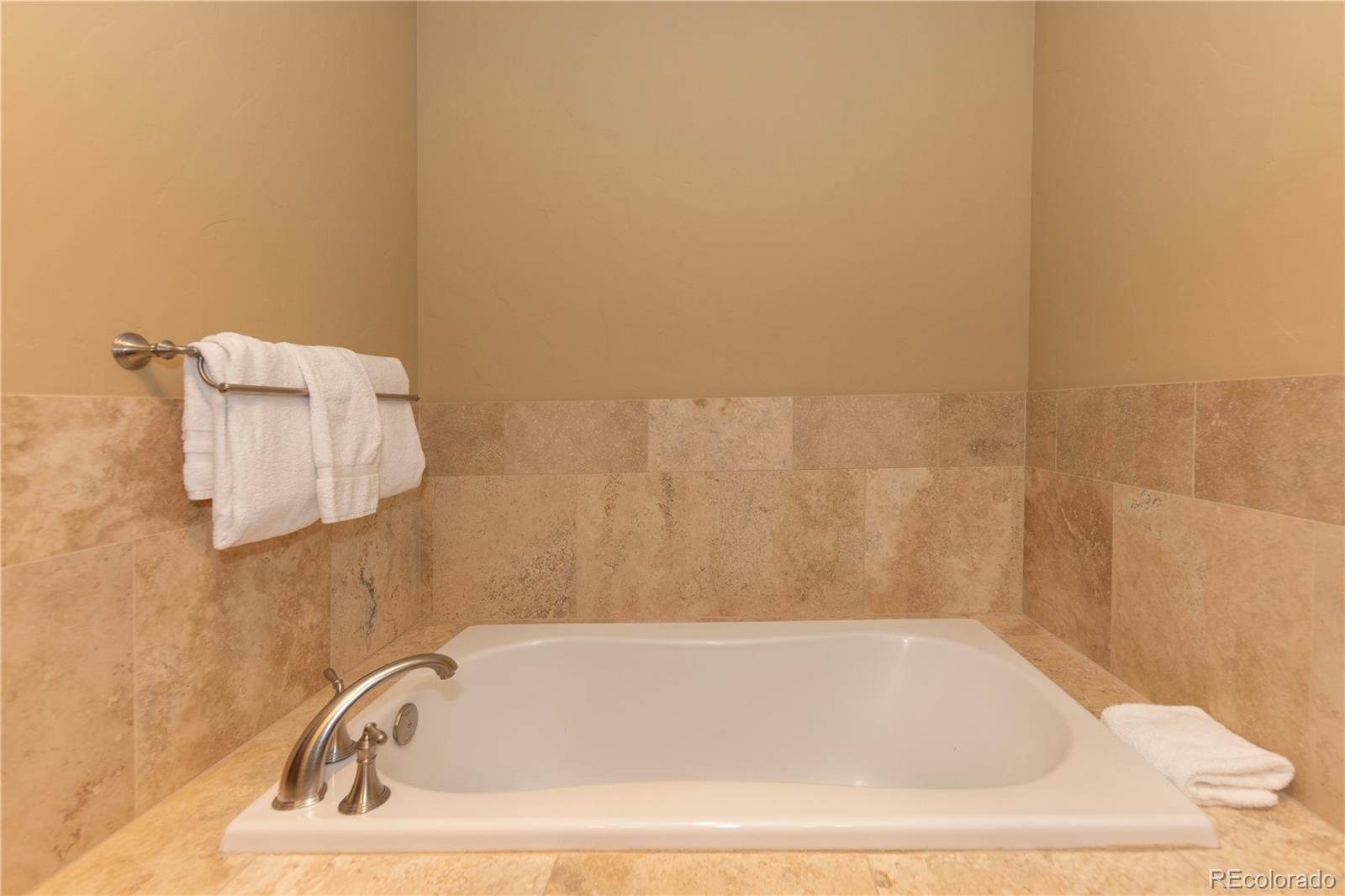 MLS Image #14 for 1521  ski hill road 8318,breckenridge, Colorado