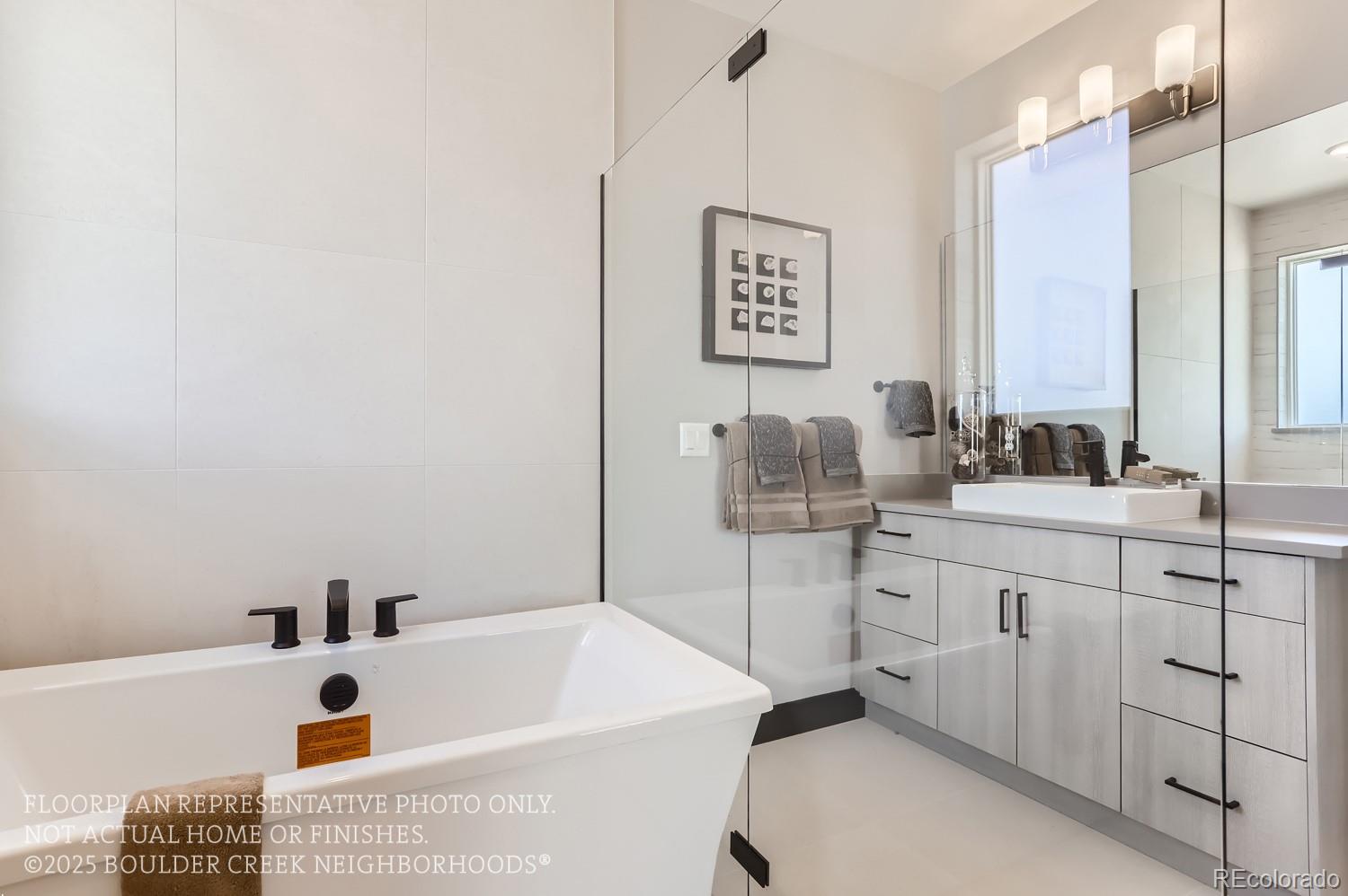 MLS Image #34 for 1768  peak loop,broomfield, Colorado