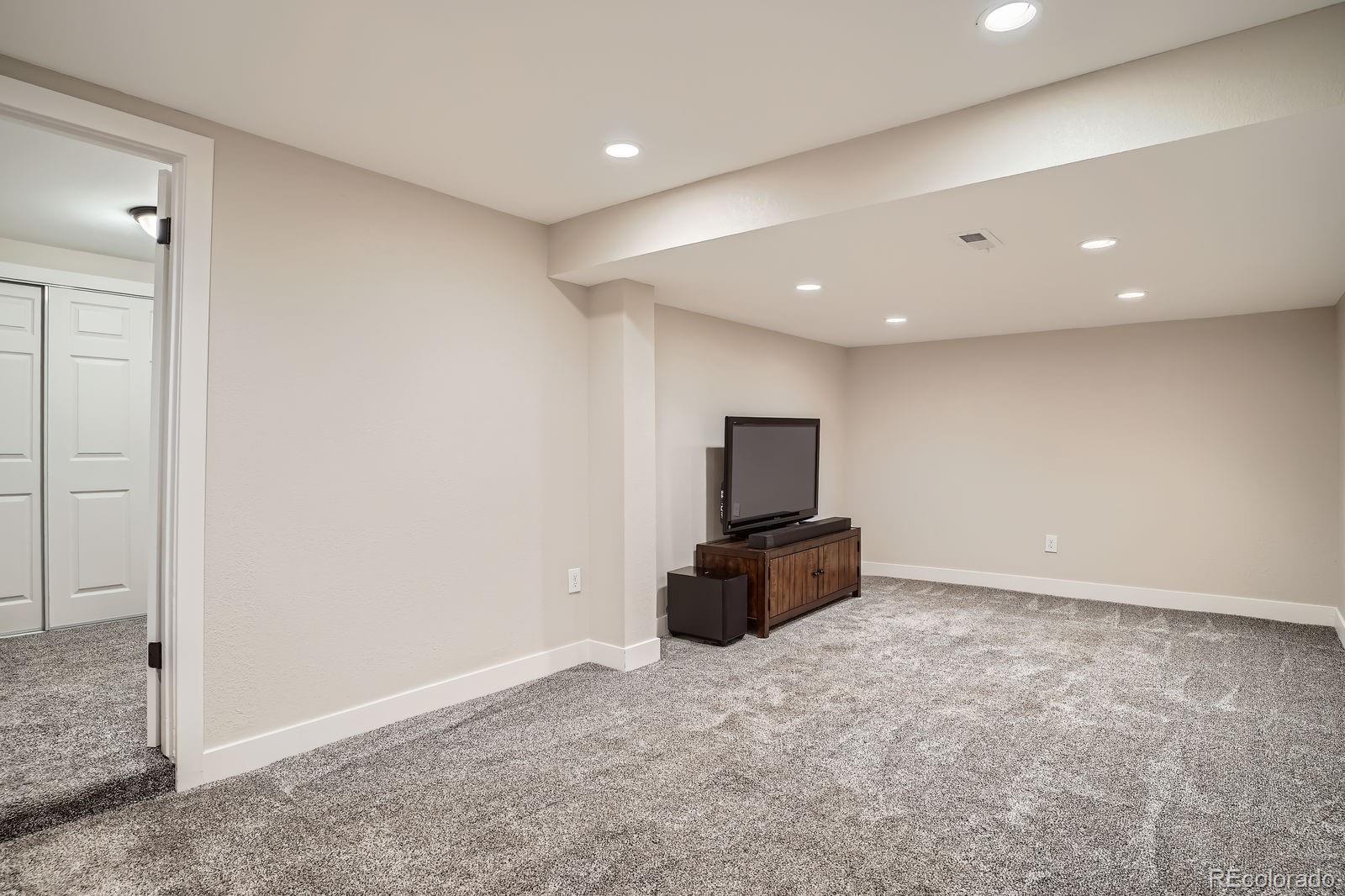 MLS Image #12 for 1818 s humboldt street,denver, Colorado