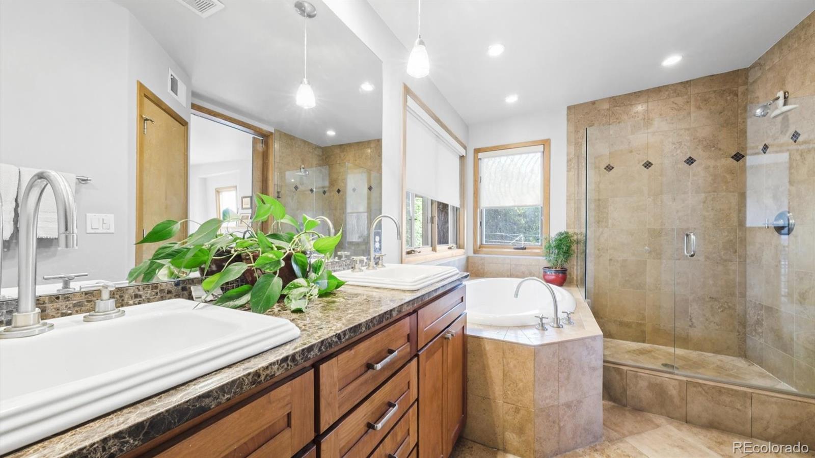MLS Image #18 for 396 e warren avenue,denver, Colorado