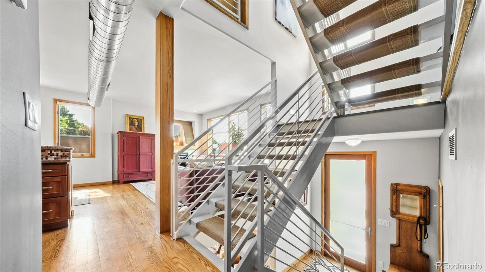 MLS Image #5 for 396 e warren avenue,denver, Colorado