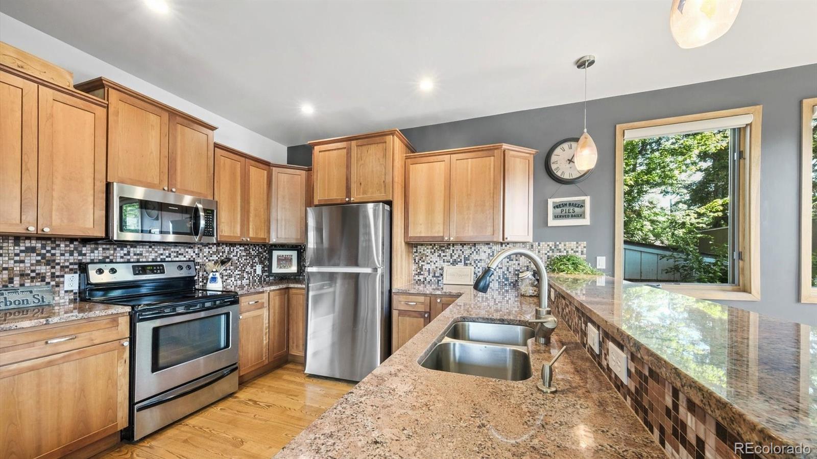 MLS Image #6 for 396 e warren avenue,denver, Colorado