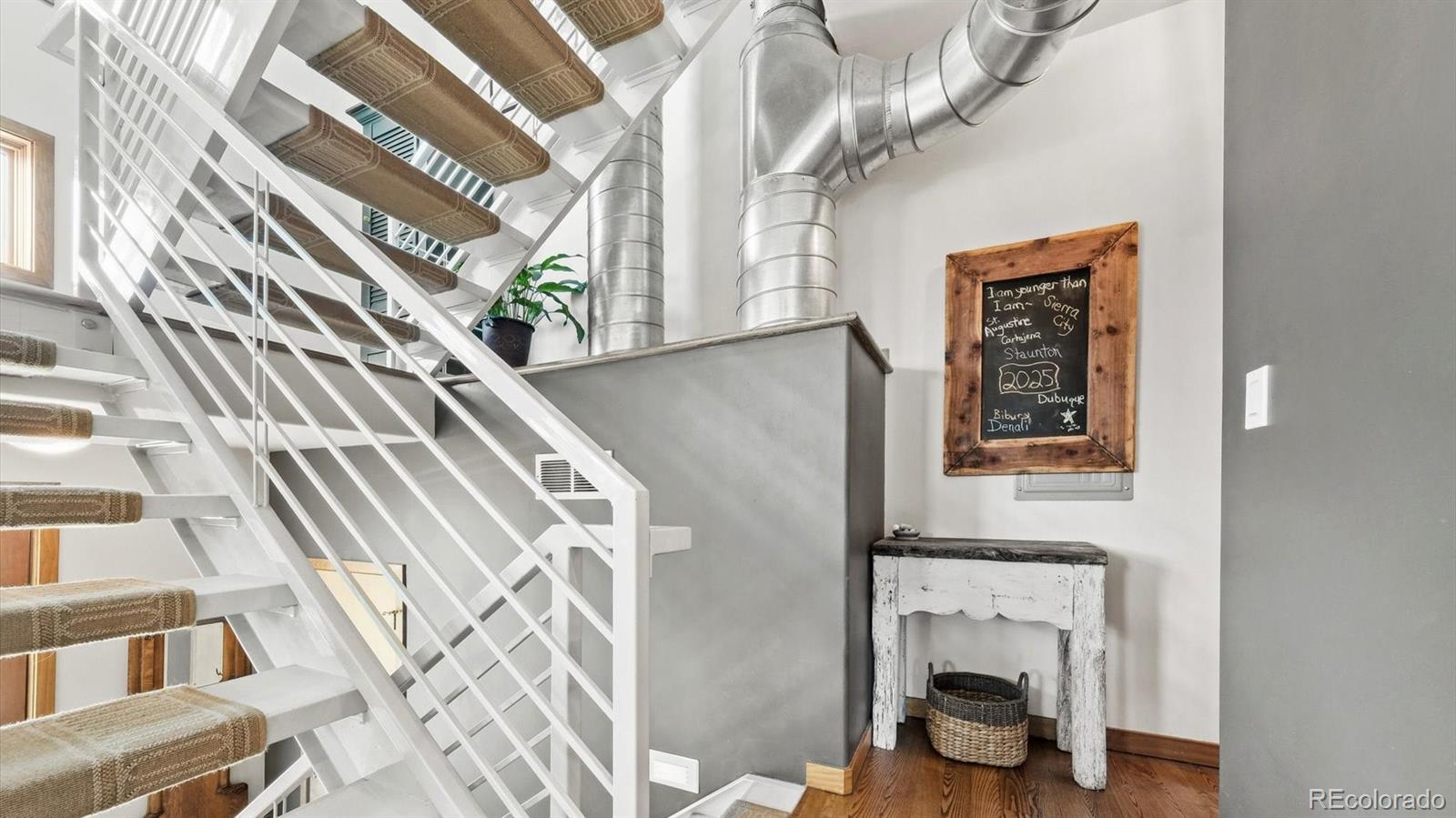 MLS Image #9 for 396 e warren avenue,denver, Colorado