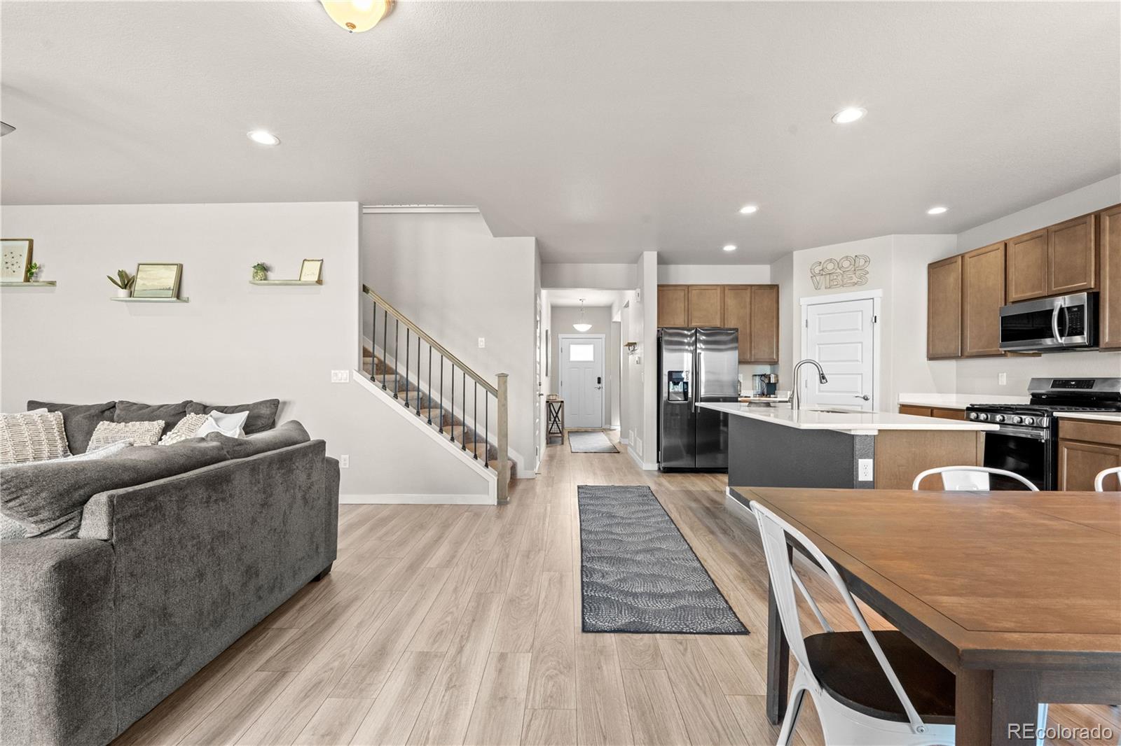 MLS Image #7 for 244  chipeta way,lochbuie, Colorado
