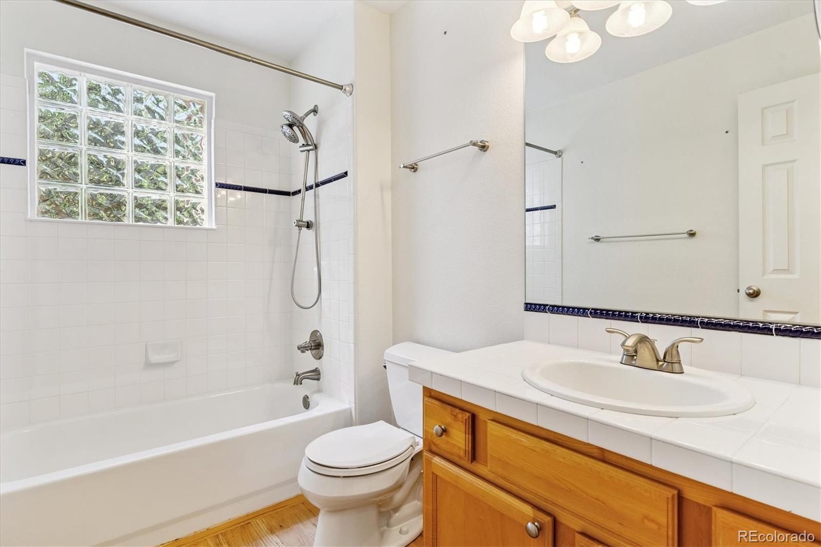 MLS Image #11 for 2330 s salem circle,aurora, Colorado