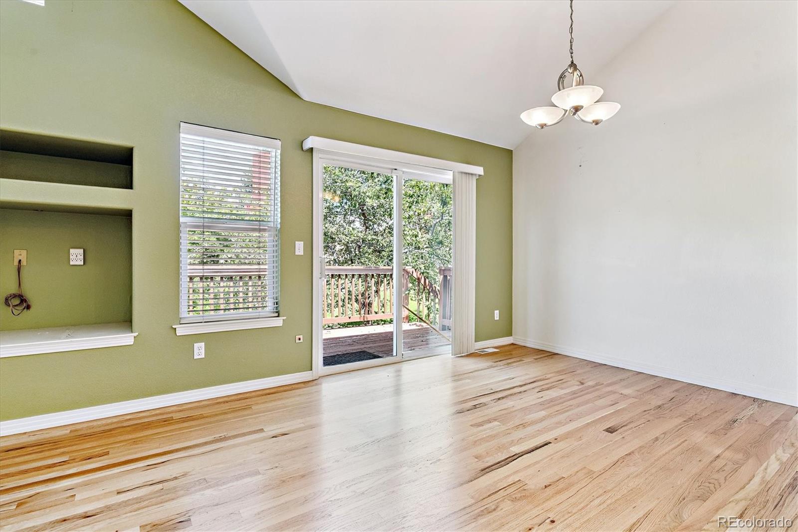 MLS Image #5 for 2330 s salem circle,aurora, Colorado