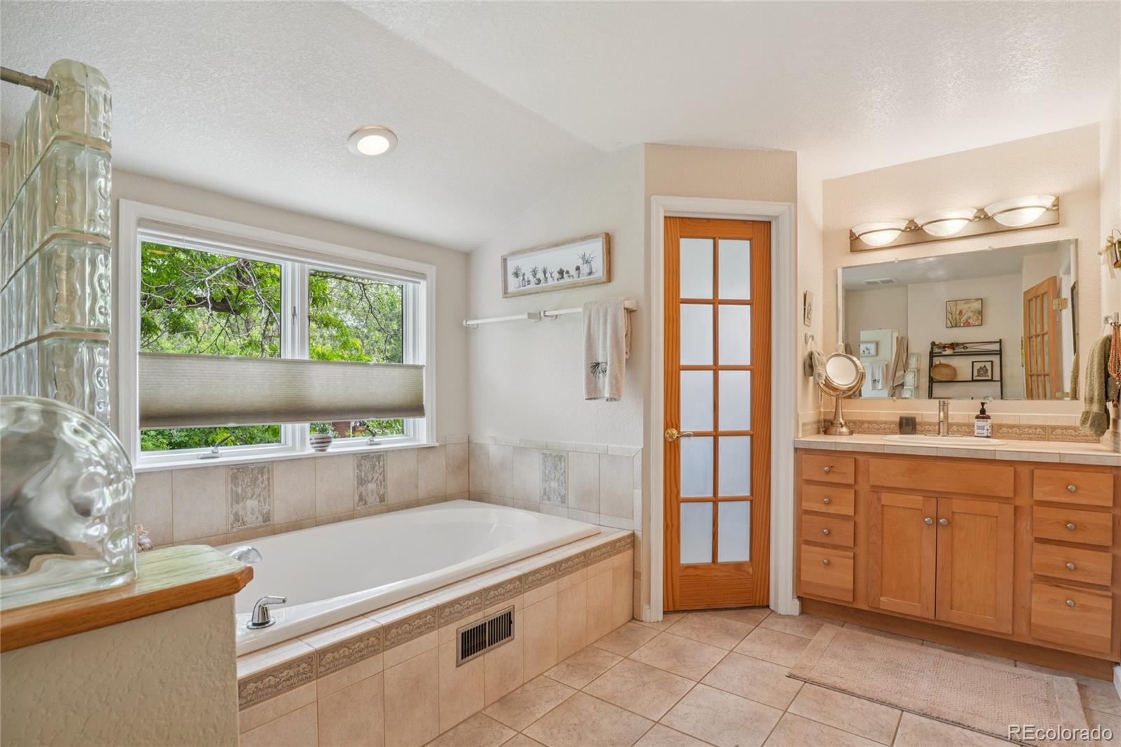 MLS Image #23 for 40 s 34th street,boulder, Colorado
