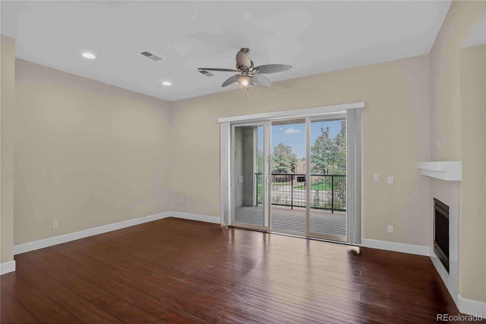 MLS Image #5 for 303  inverness way,englewood, Colorado