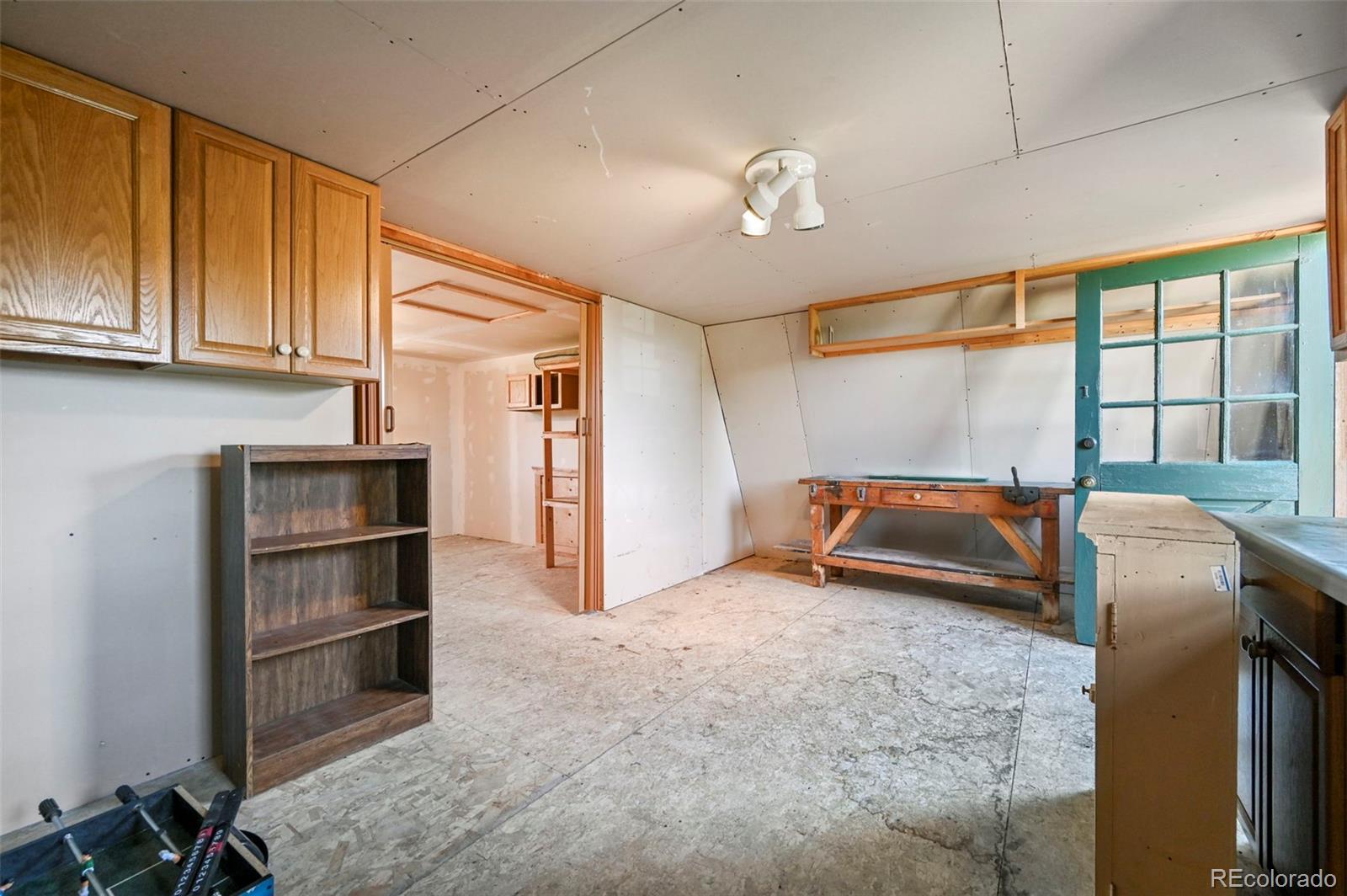MLS Image #25 for 37  surrey lane,florissant, Colorado
