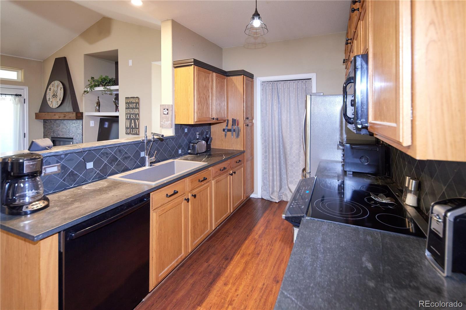 MLS Image #8 for 8481 w union avenue,littleton, Colorado