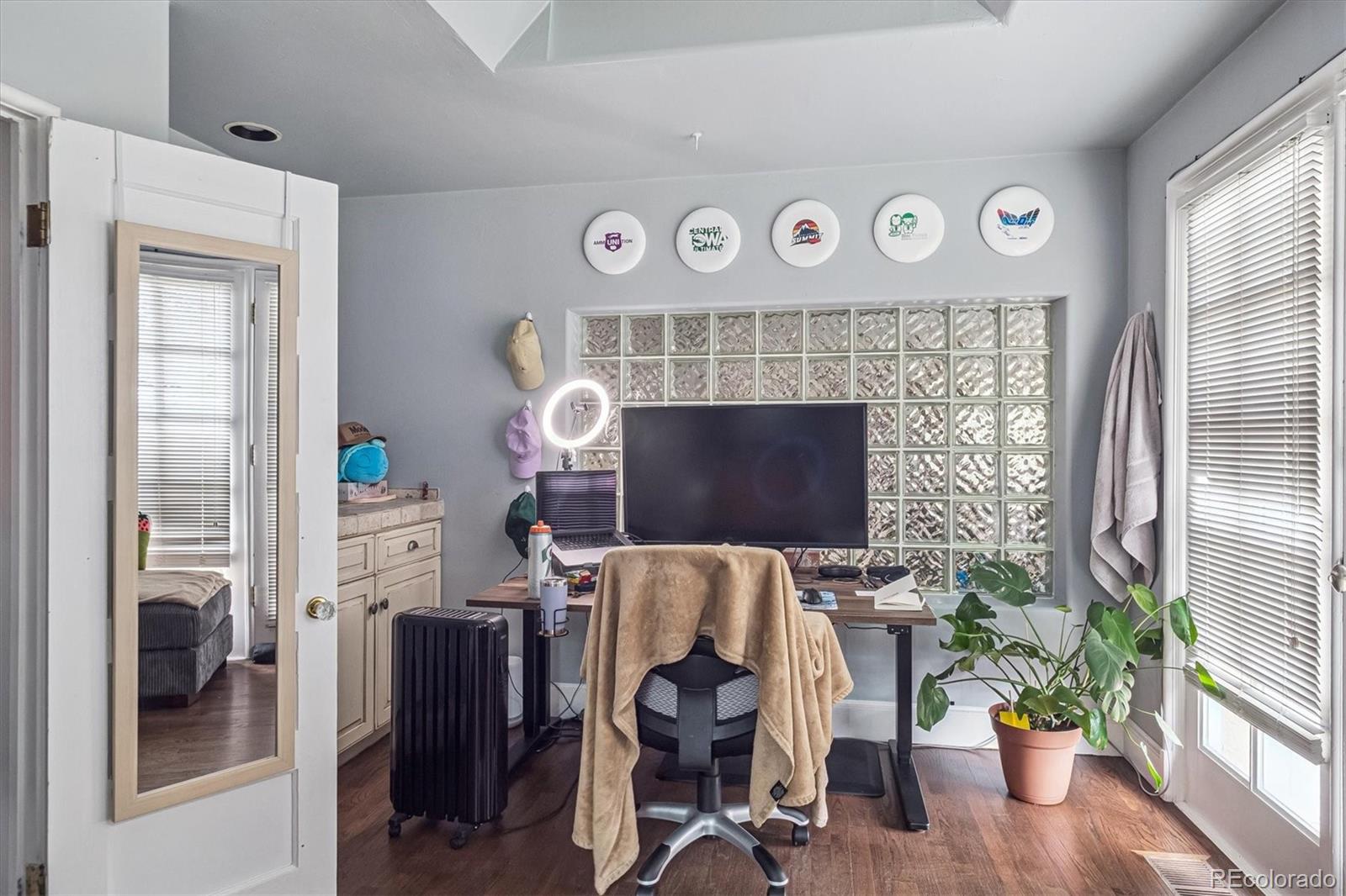 MLS Image #29 for 1295 s downing street,denver, Colorado