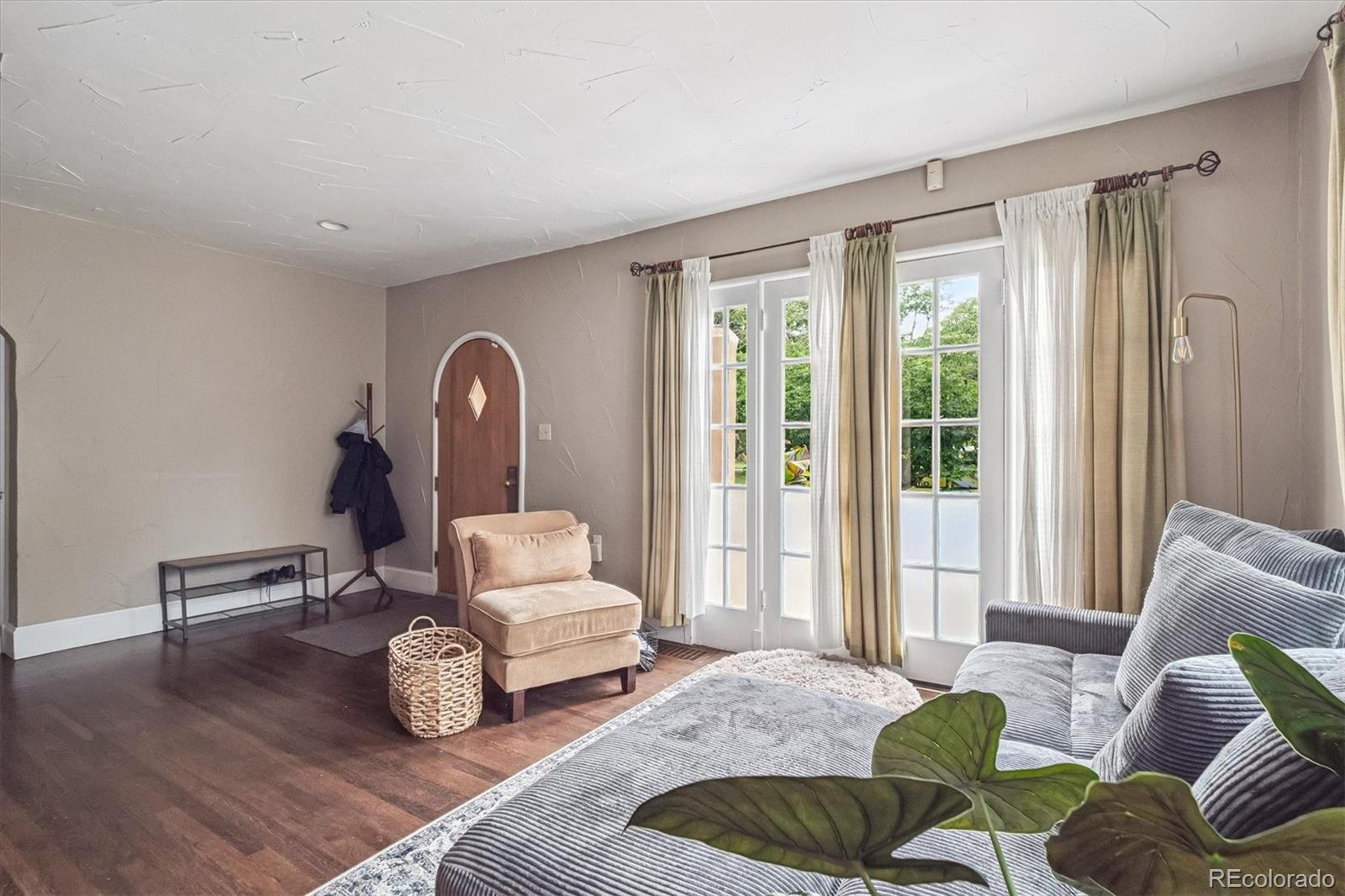MLS Image #7 for 1295 s downing street,denver, Colorado