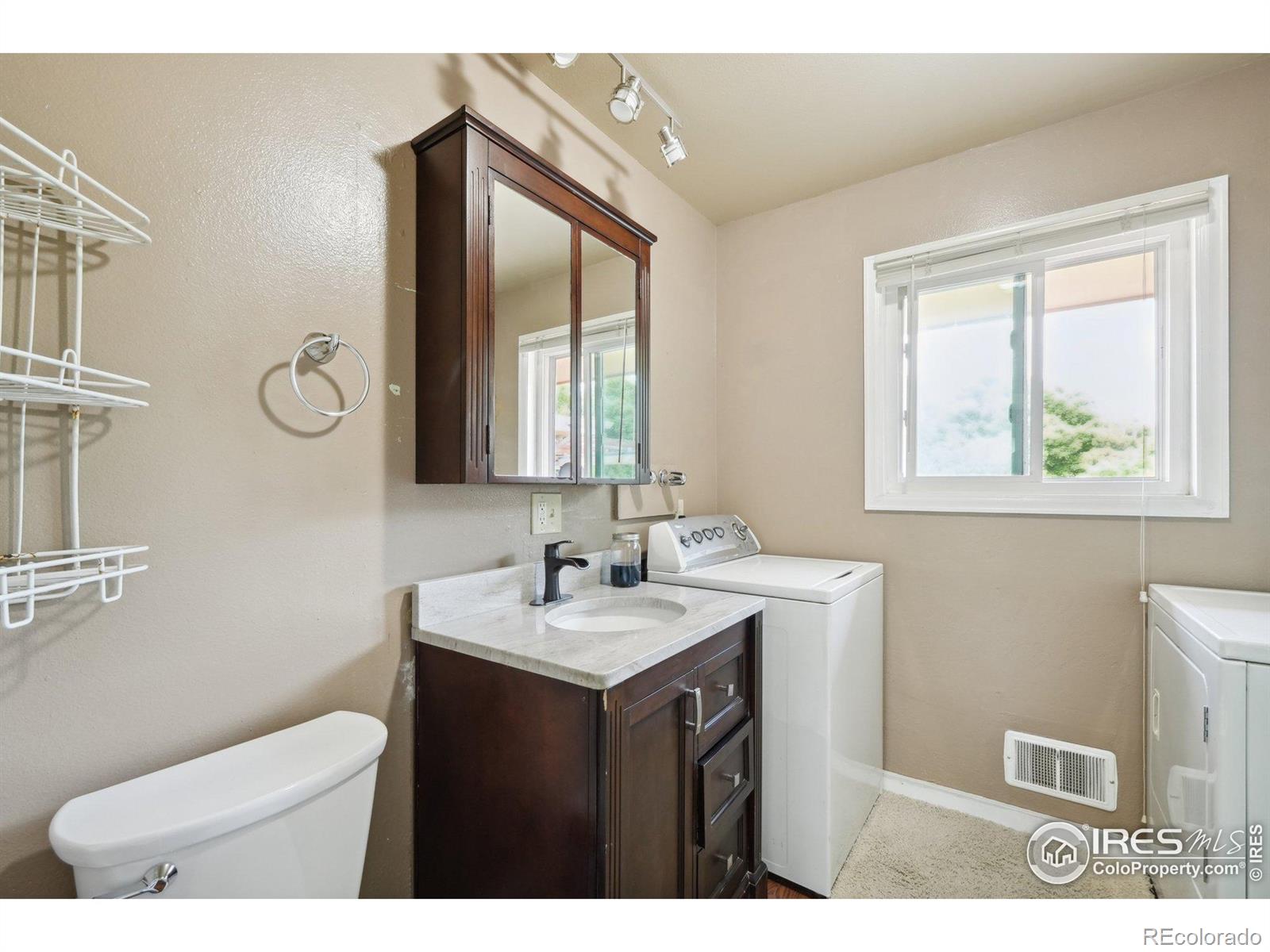 MLS Image #18 for 2001  evergreen drive,fort collins, Colorado