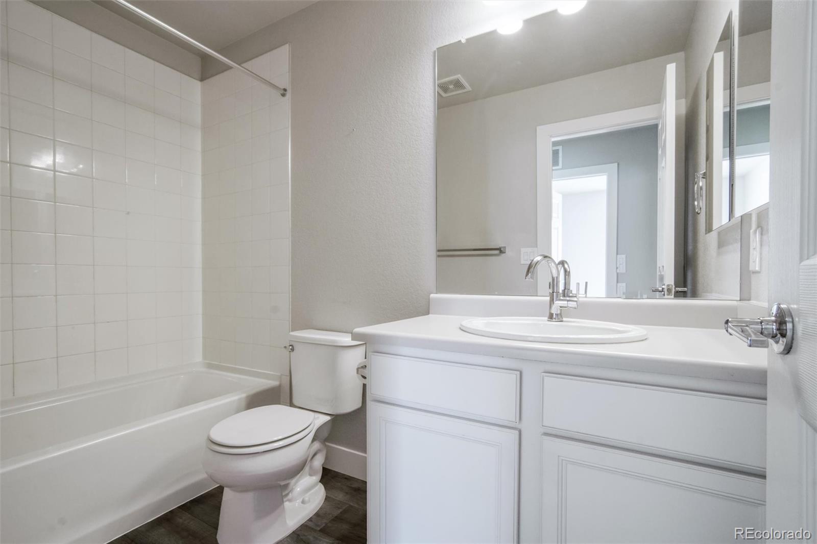 MLS Image #27 for 16069 e elk drive,denver, Colorado