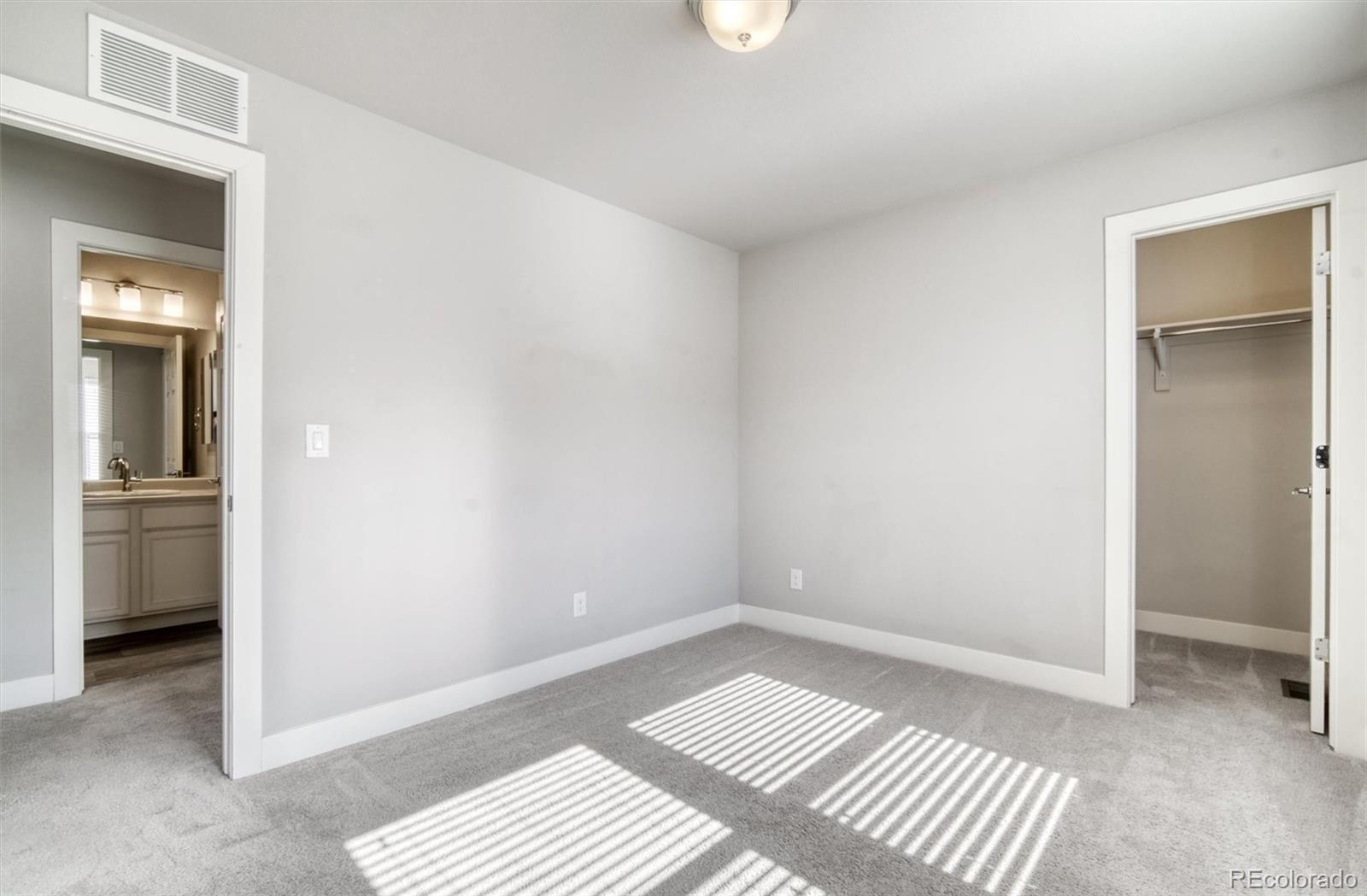 MLS Image #30 for 16069 e elk drive,denver, Colorado