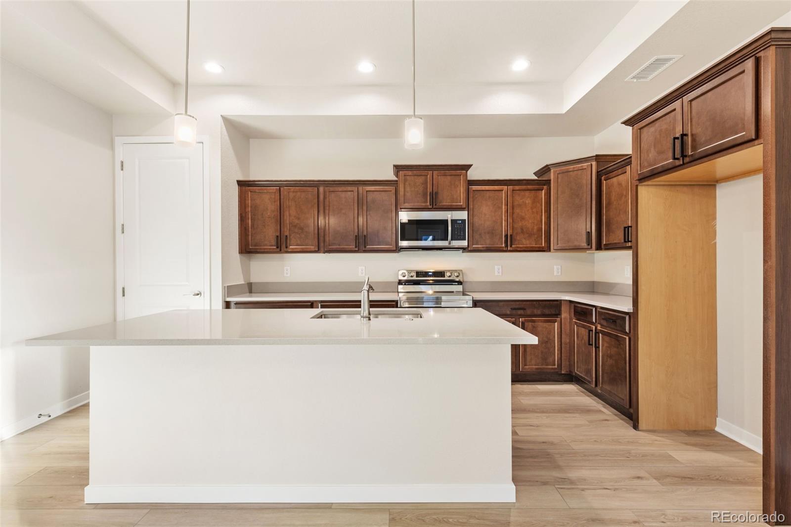 MLS Image #8 for 308  josef circle,fort lupton, Colorado