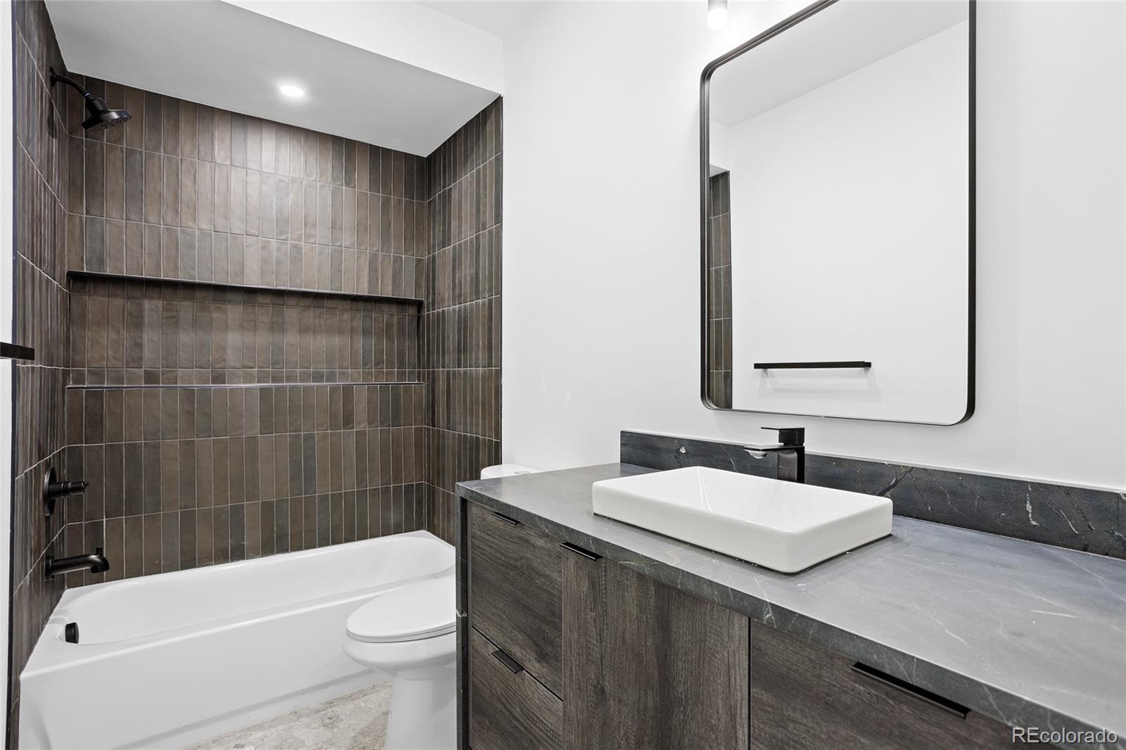 MLS Image #38 for 2478 s cherokee street,denver, Colorado