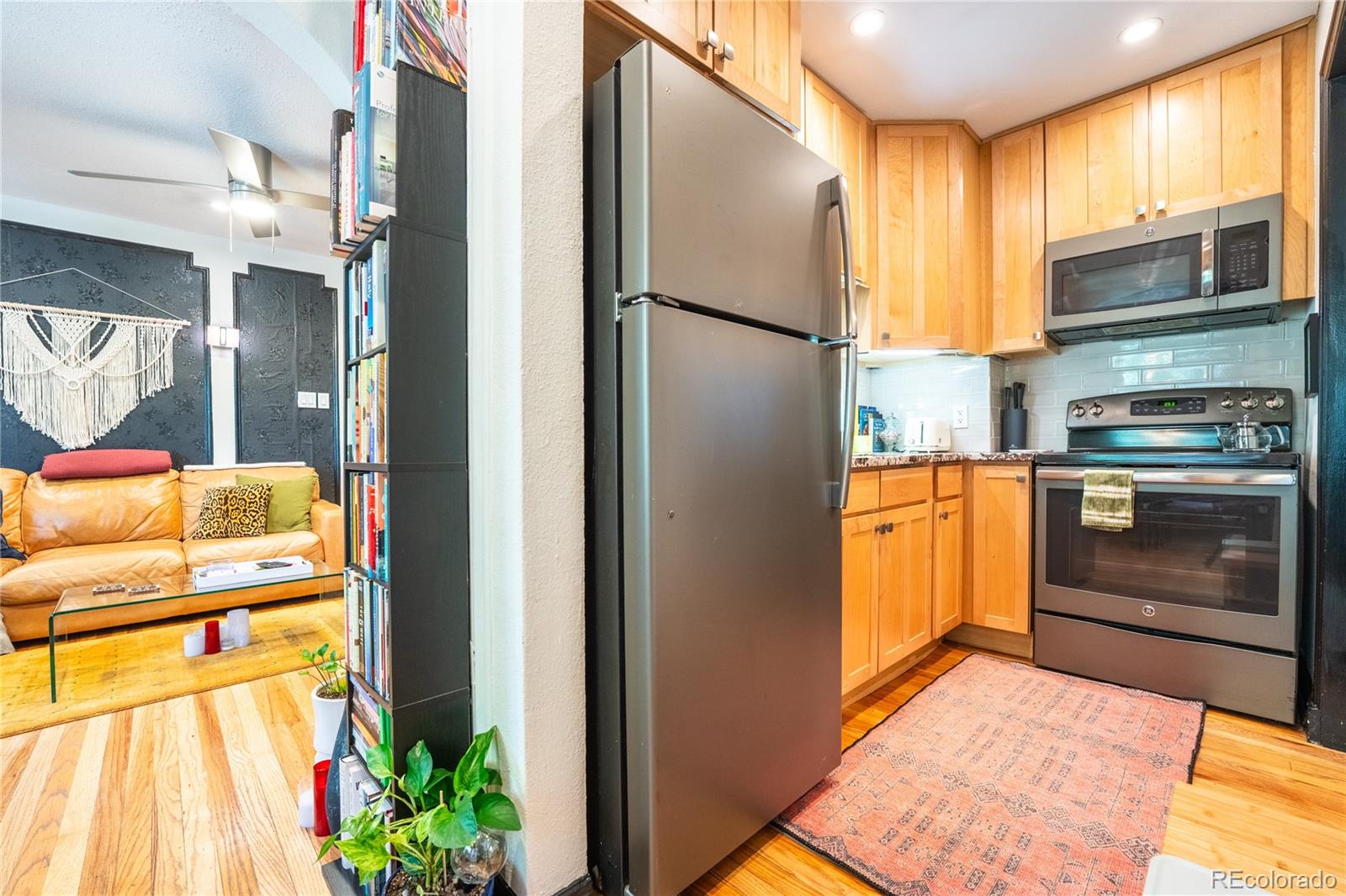 MLS Image #11 for 1365 n corona street,denver, Colorado
