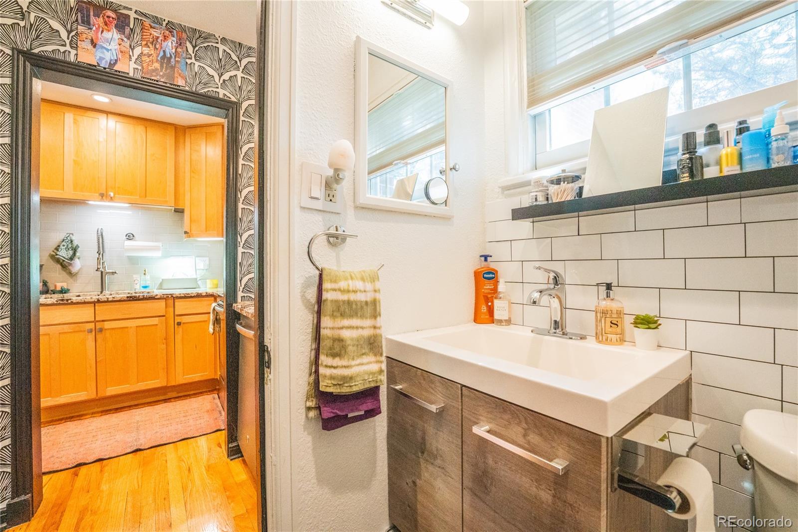 MLS Image #23 for 1365 n corona street,denver, Colorado