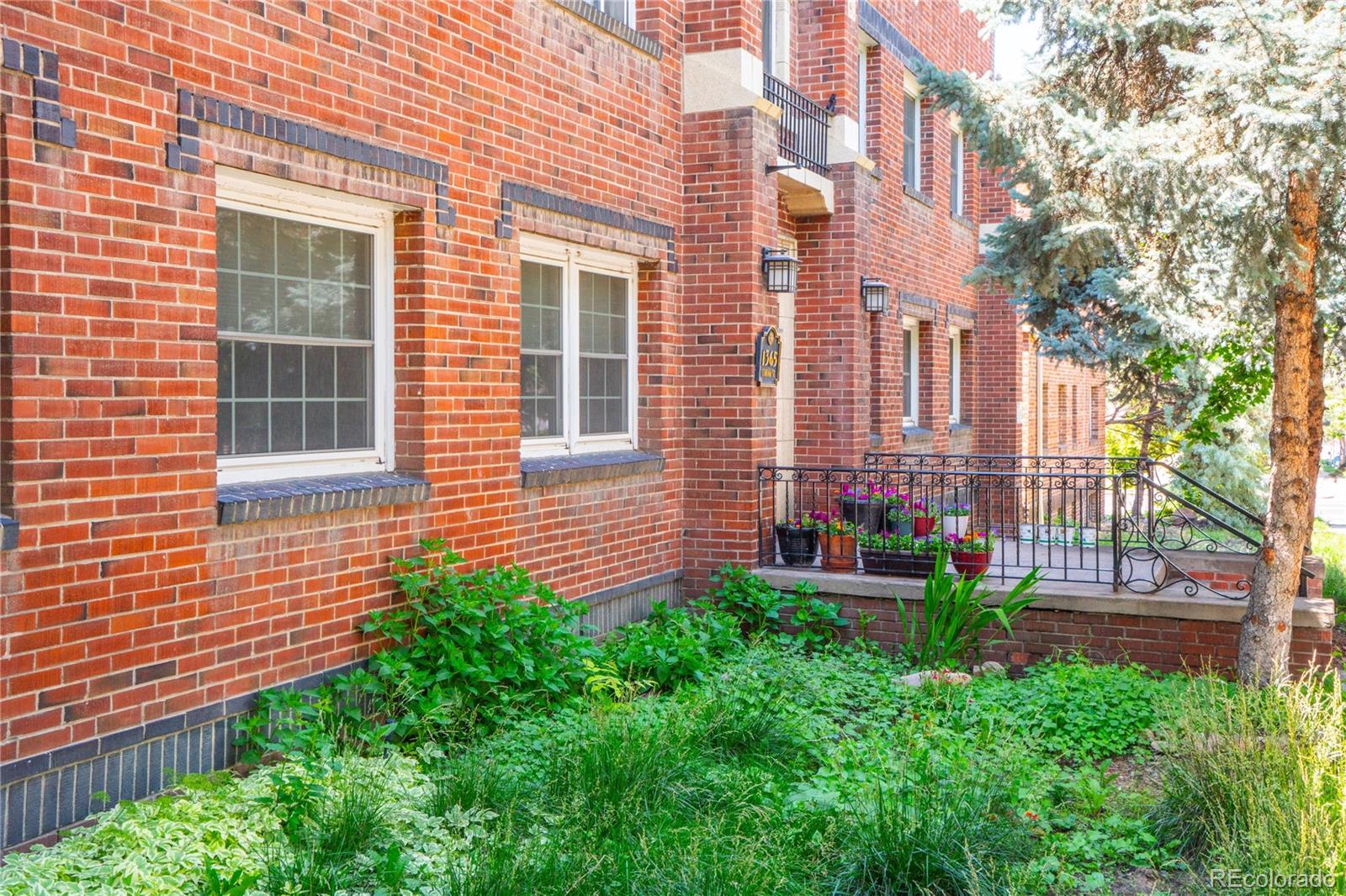 MLS Image #26 for 1365 n corona street,denver, Colorado