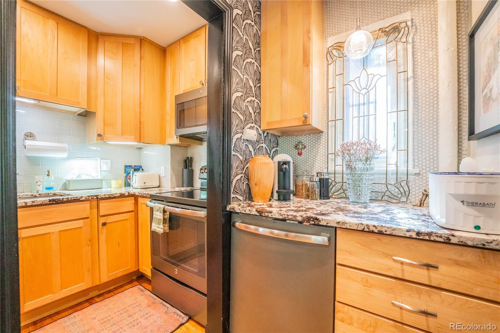 MLS Image #9 for 1365 n corona street,denver, Colorado