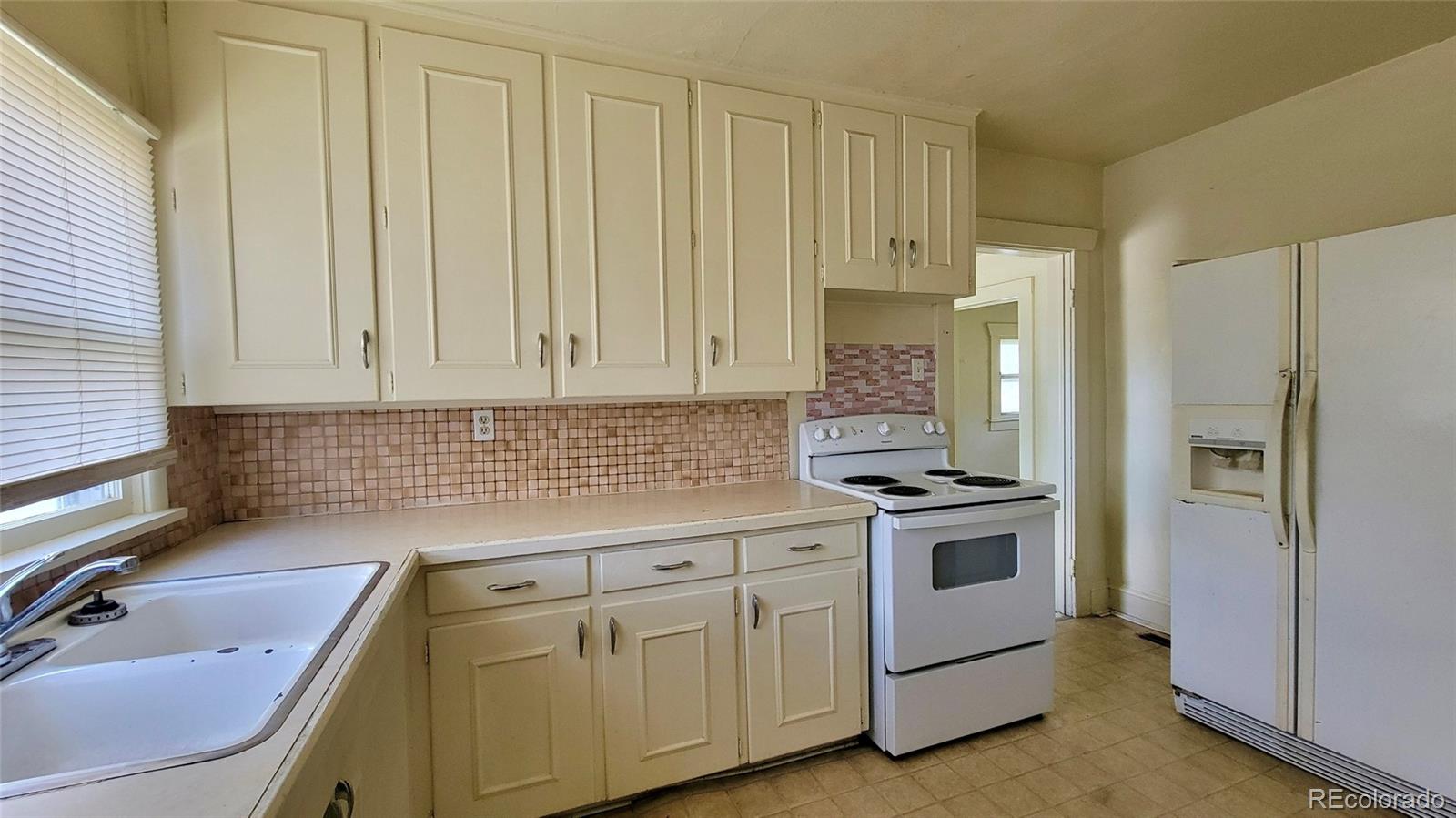 MLS Image #6 for 1302  jackson street,pueblo, Colorado