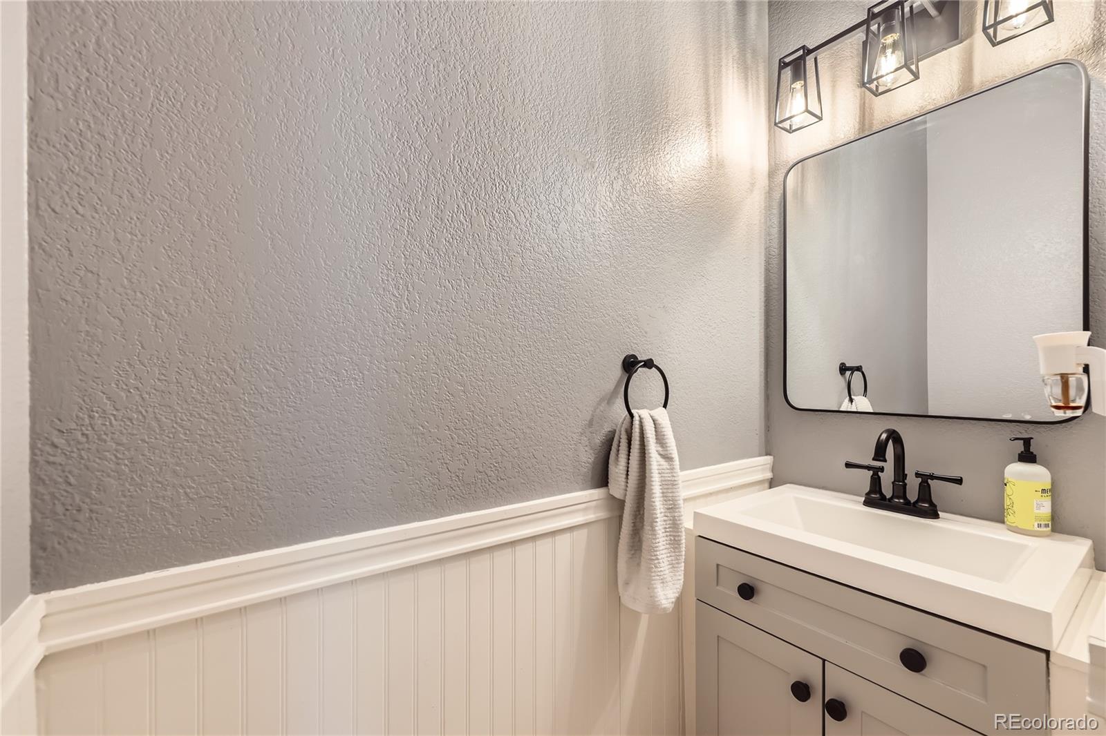 MLS Image #14 for 9264  fox fire lane,highlands ranch, Colorado