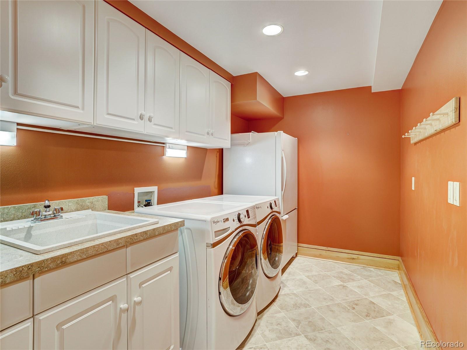 MLS Image #37 for 840  penstemon road,dillon, Colorado