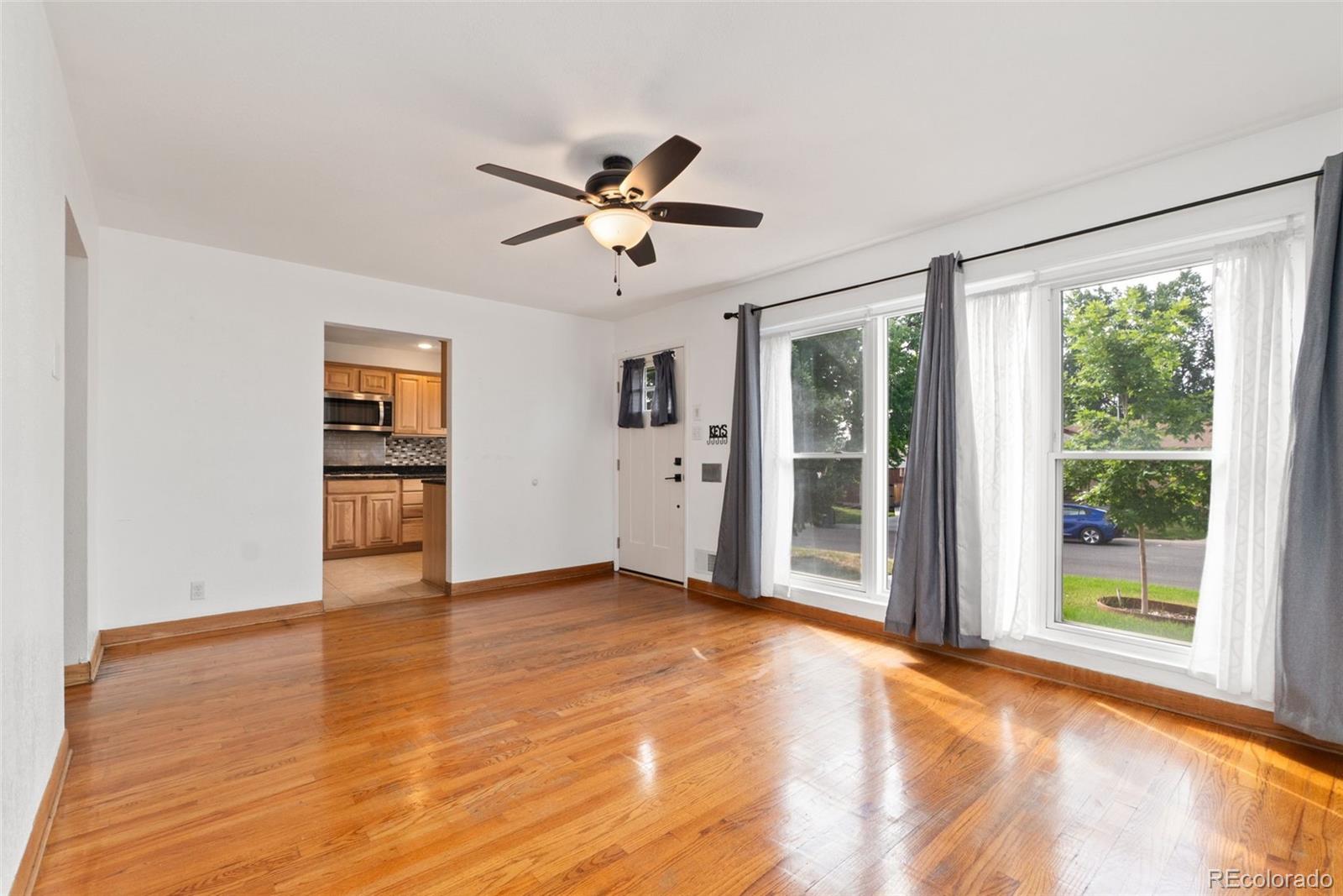 MLS Image #3 for 10949 e 109th place,northglenn, Colorado