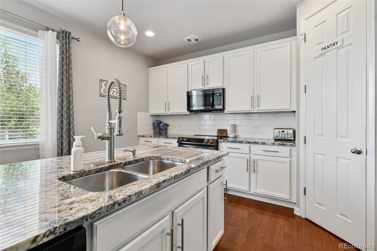 MLS Image #5 for 76 n ider street,aurora, Colorado
