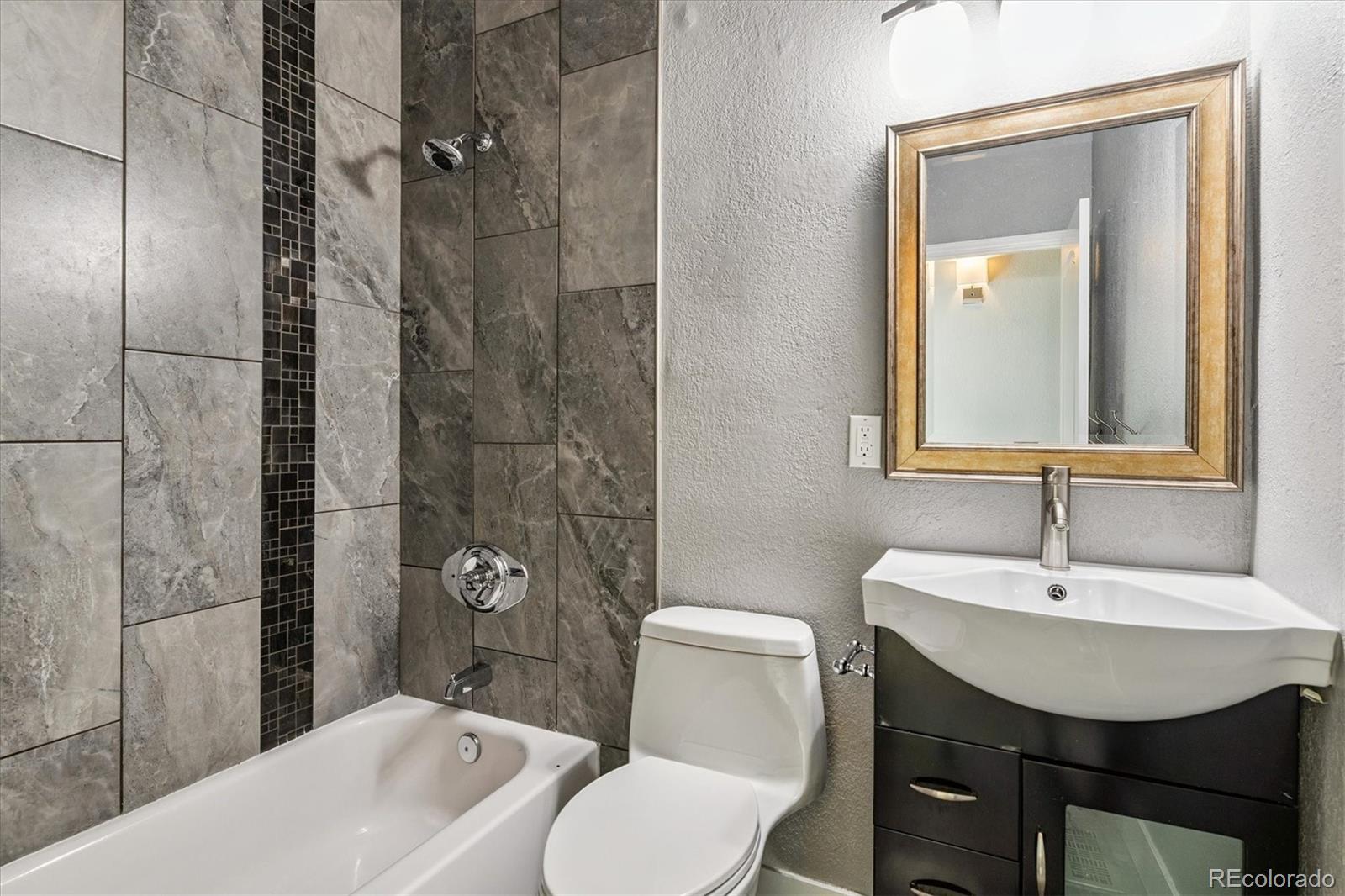 MLS Image #30 for 6057 s windermere way,littleton, Colorado