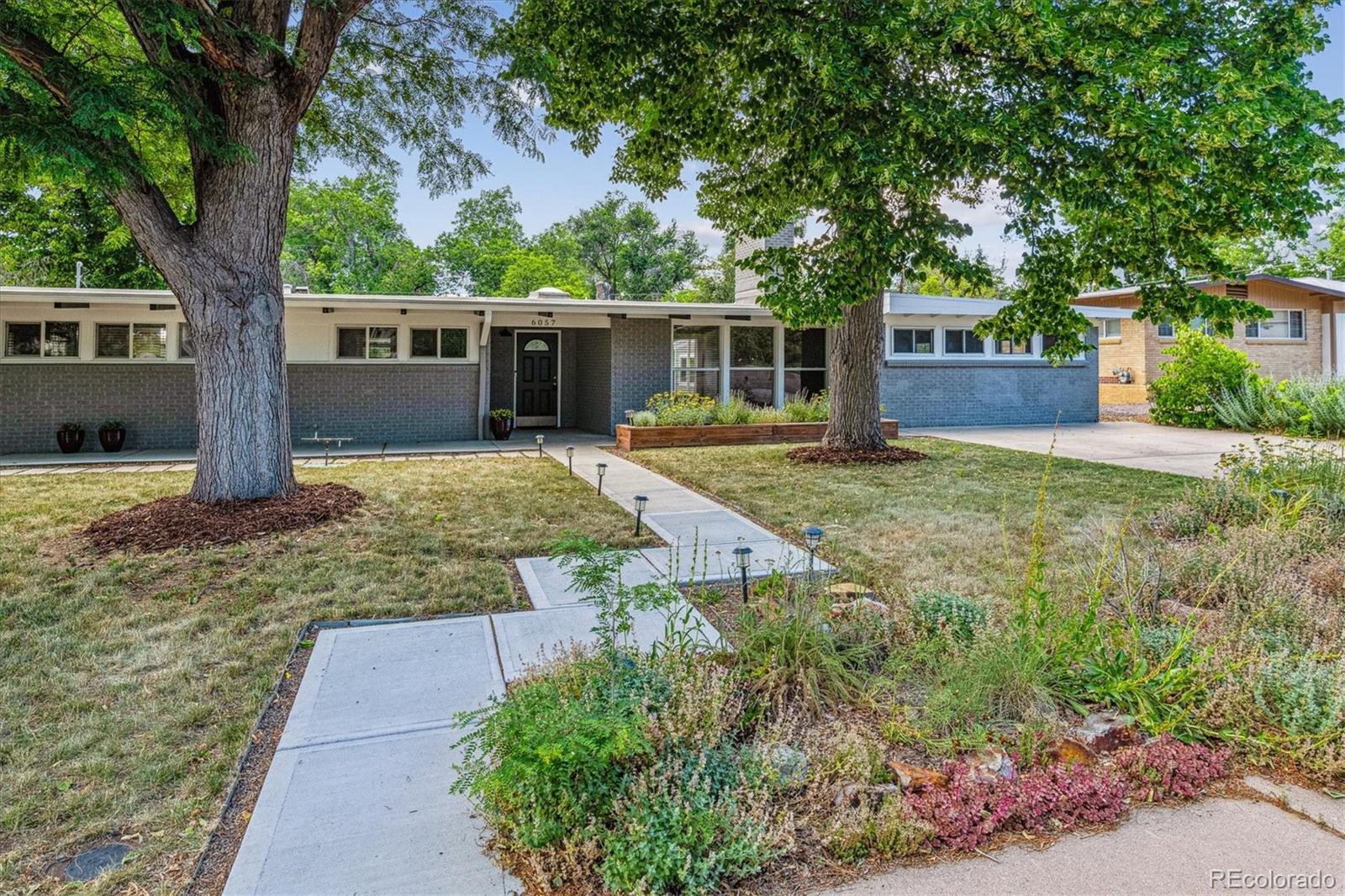 MLS Image #4 for 6057 s windermere way,littleton, Colorado