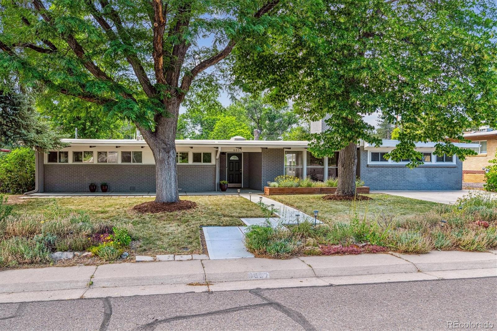 MLS Image #8 for 6057 s windermere way,littleton, Colorado