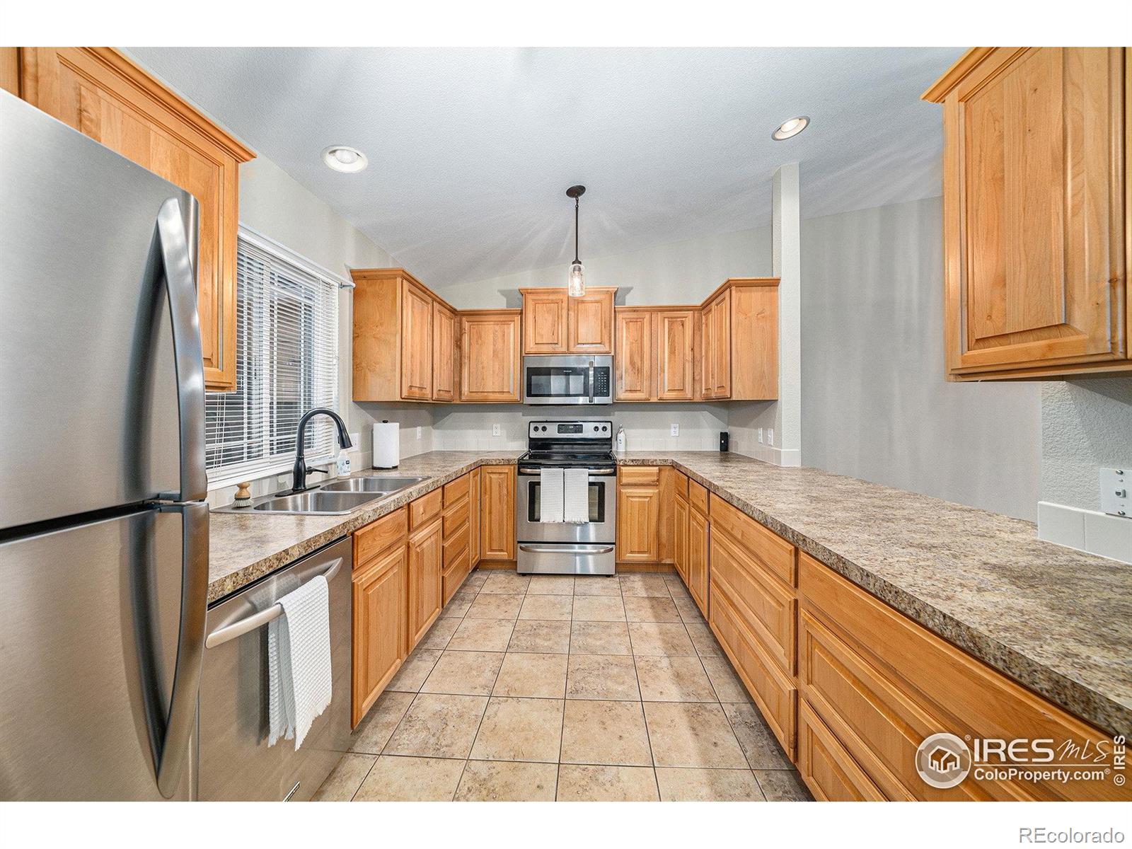 MLS Image #4 for 2550  custer drive,fort collins, Colorado