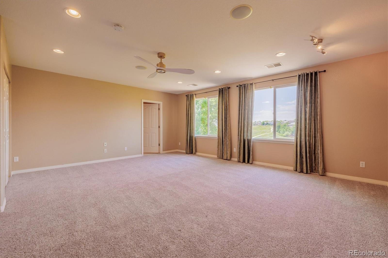 MLS Image #31 for 10085  charissglen court,highlands ranch, Colorado