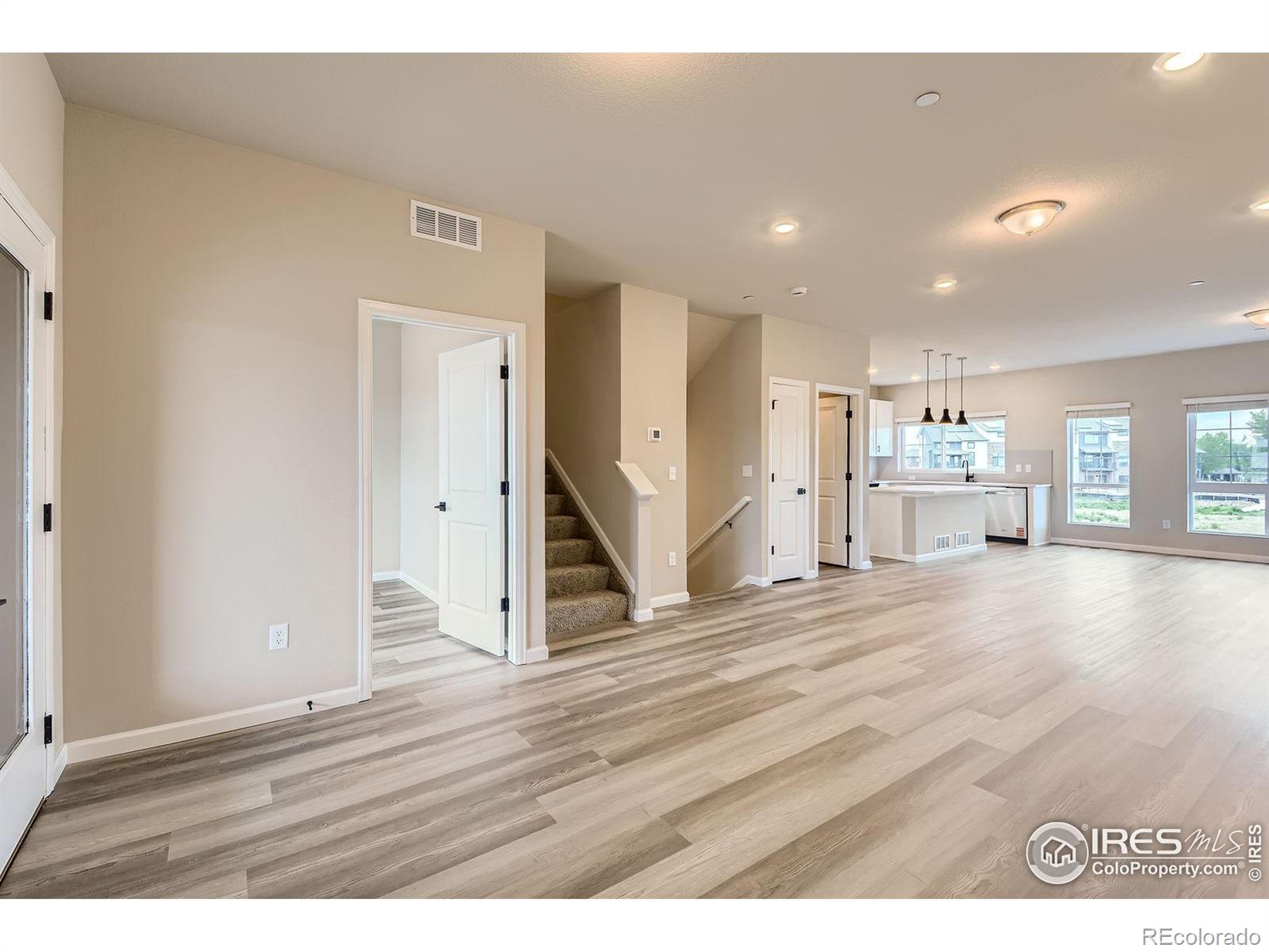 MLS Image #7 for 1002  collamer drive,fort collins, Colorado