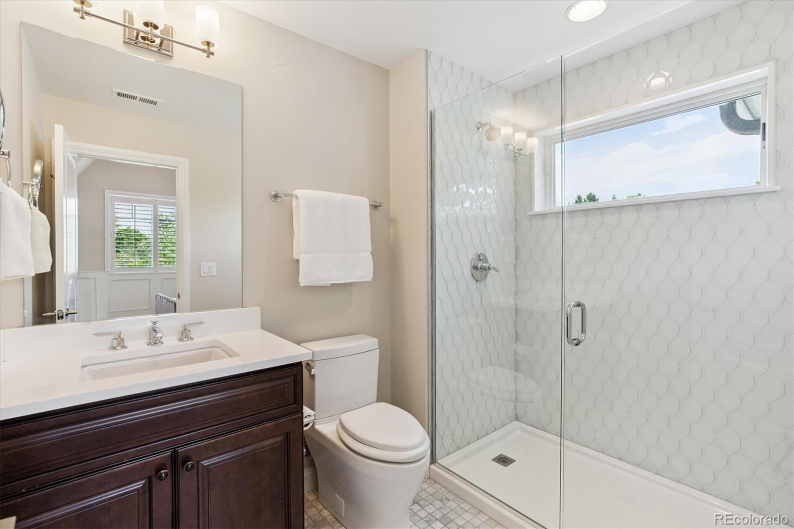 MLS Image #32 for 115 s glencoe ,denver, Colorado