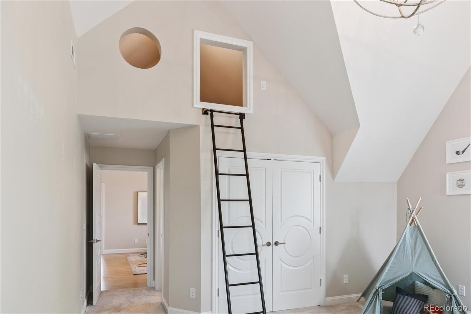 MLS Image #34 for 115 s glencoe ,denver, Colorado