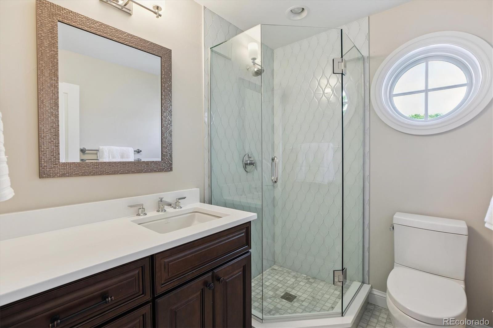 MLS Image #36 for 115 s glencoe ,denver, Colorado
