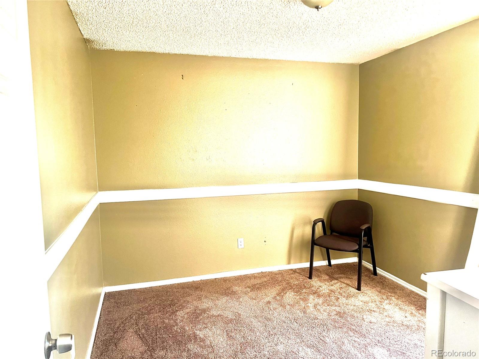 MLS Image #11 for 19156 e arizona place,aurora, Colorado