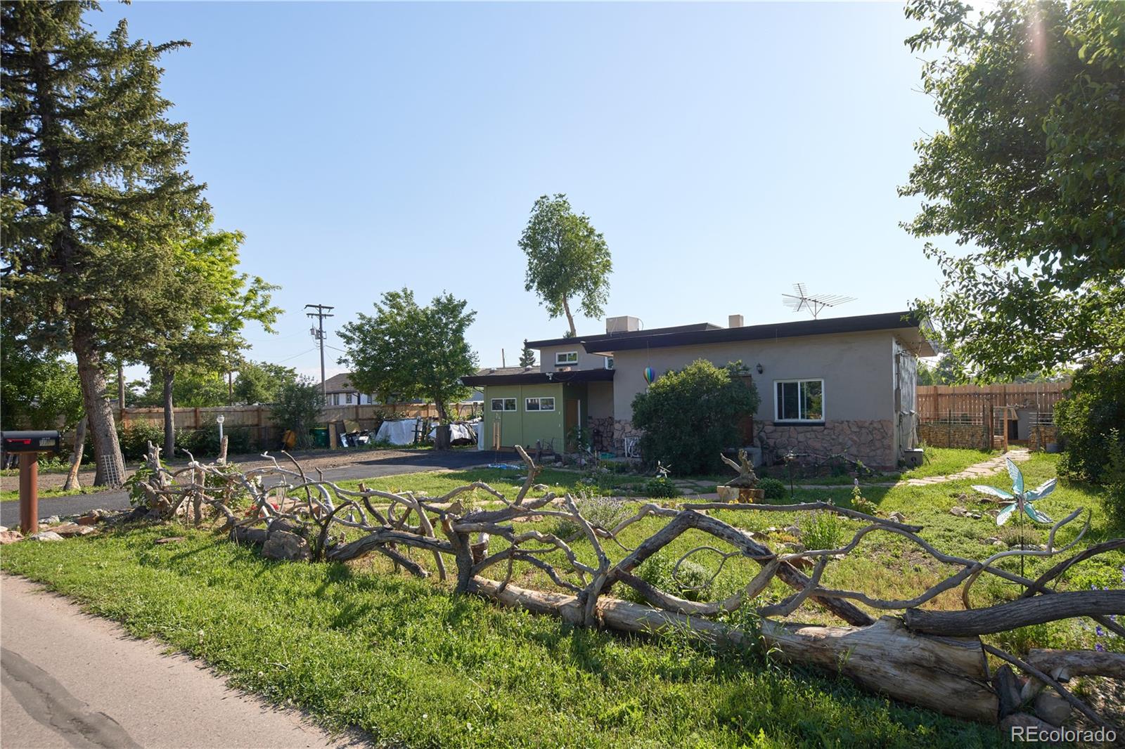MLS Image #1 for 1075 s ames street,lakewood, Colorado